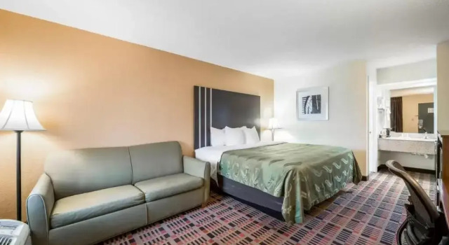 Номер Standard Quality Inn Johnson City near Downtown