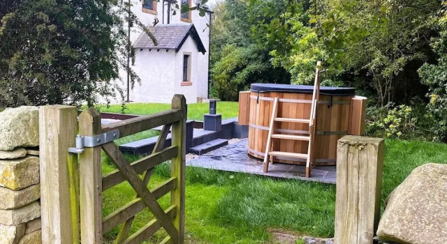 Коттедж Luxury Rachel's Farm Luxury Escapes With Hot Tubs