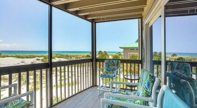 Апартаменты Beachfront Island Condo on Florida Gulf Coast