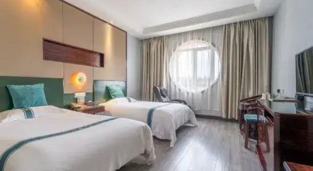 Номер Standard Zhongyuan Huangguan Hotel
