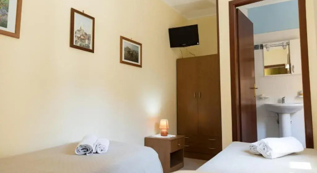 Апартаменты с 2 комнатами Vico Tauro House