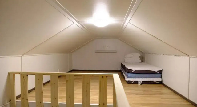 Lucky Ranch cabin 4, Buchen Sie Pension Hotels in Lappland mit Parkplatz, Parkplätze