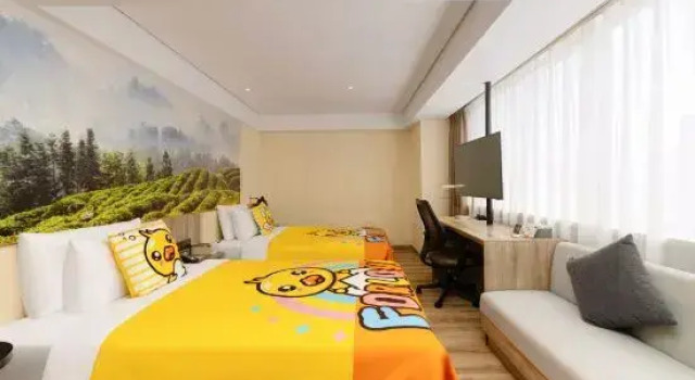 Семейный люкс с 2 комнатами Atour  Hotel, Bayi Square, Jiefangbei, Chongqing