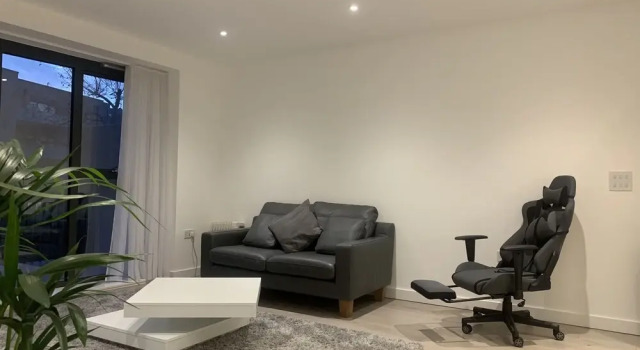 Beautiful 1-bed Apartment in Central London, Varaa Huoneisto Asunnot kohteessa Merseyside, Huoneisto