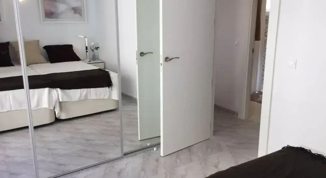 Apartment Sleeps 4 Near Beach, Забронировать Апартаменты/квартира Апартаменты Фуэнхирола, рядом с Salon Varietes Theatre, Апартаменты/квартира