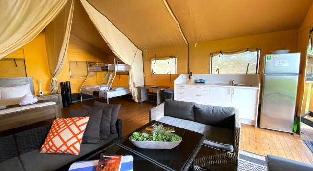 Семейный тент BIG4 Mackay Blacks Beach Holiday Park