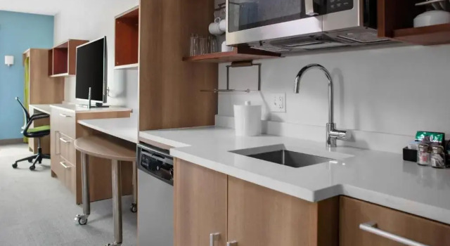 Четырёхместная студия Home2 Suites By Hilton Baton Rouge Citiplace