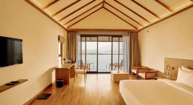 Вилла Luxury с видом на озеро Mountain Shadows Resort Wayanad