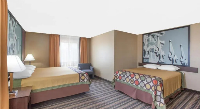 Люкс Deluxe Super 8 by Wyndham Natchitoches
