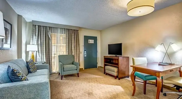 1 Bedroom Mobility Access Double room Embassy Suites Memphis