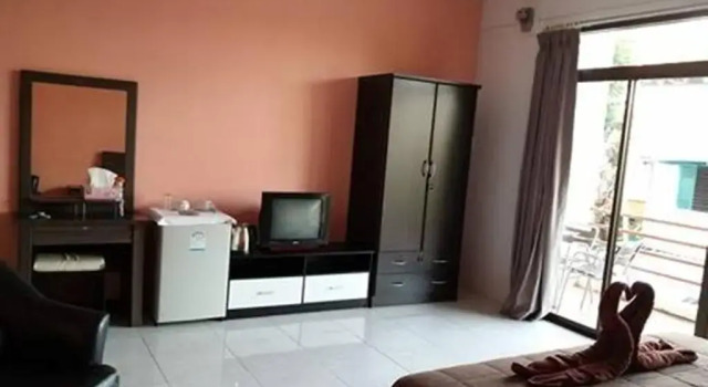 Двухместный номер Deluxe с балконом Da Puccio Rawai Guesthouse