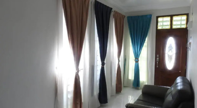 Aryan G100 Homestay, Rezervovat Hotel Hotely v Terengganu s parkováním, Parkování