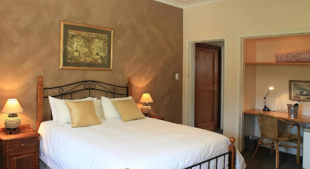 Номер Classic Loerie Guest Lodge