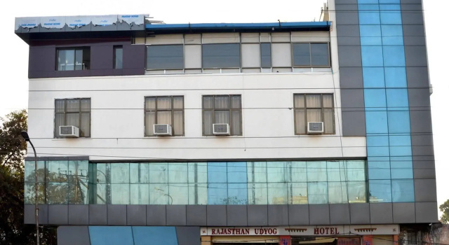 Hotel Metro View, Забронировать Отель Отели штата Раджастхана 3 звезды, 3*