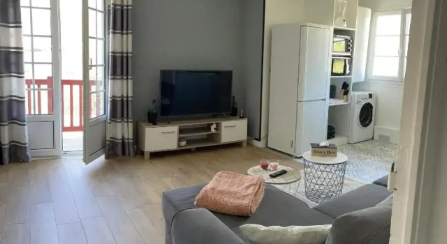 Appartement vue sur la Rhune, Buchen Sie Ferienwohnung Sare Französisches Baskenland
