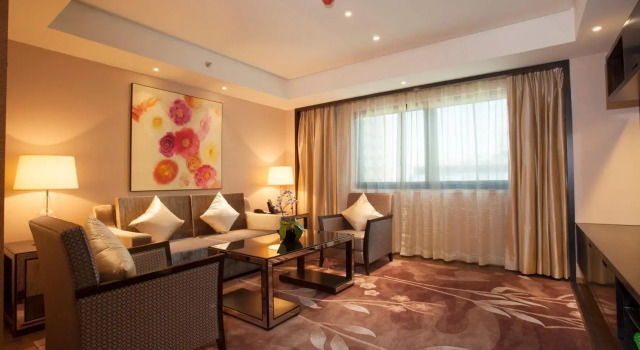 Семейный люкс c 1 комнатой Lee Garden Service Apartment