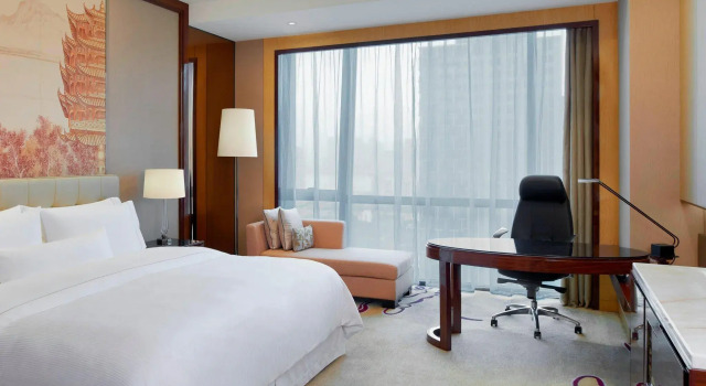 Двухместный клубный номер Standard The Westin Wuhan Wuchang
