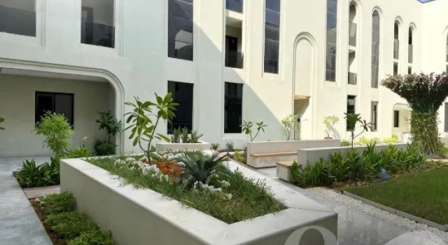 Kease Malqa C-206 Royal Touch GZ68, Buchen Sie Hotel Provinz Riad Provinz Riad