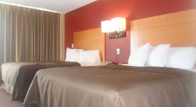 Oceanview Inn - Emerald Isle, Забронировать Мини-отель Эмералд-Айл Северная Каролина, рядом с Emerald Isle Adventures