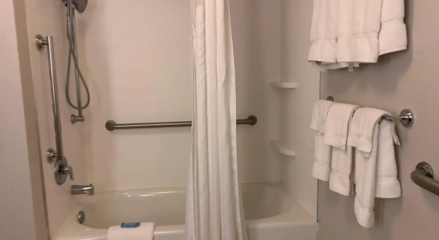 Четырёхместный номер Standard Holiday Inn Express & Suites Exmore - Eastern Shore by IHG