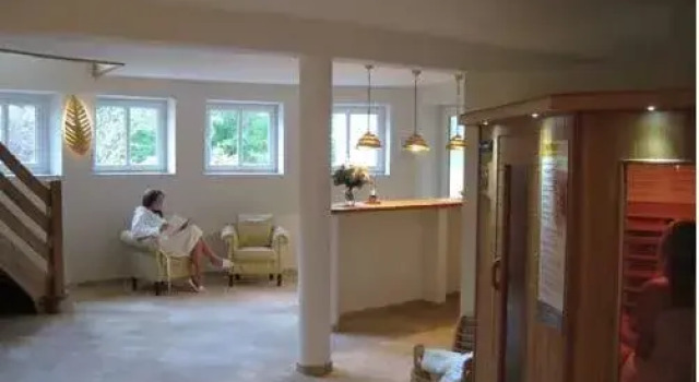 Gesundheitsfarm Villa Morgentau, Reservar Vila Templin Uckermark