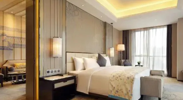 Люкс Deluxe Fuyang Wanda Realm Hotel