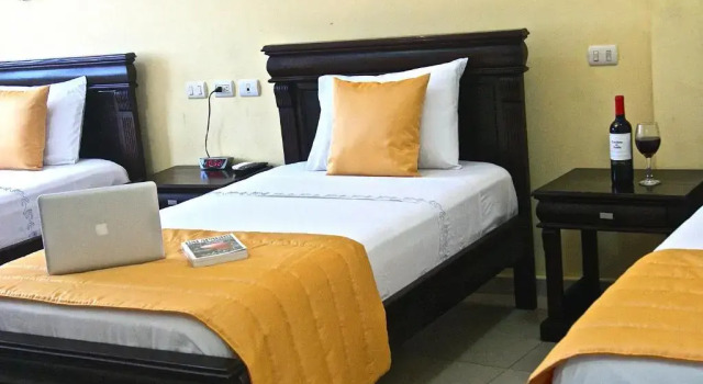 Трёхместный номер Standard Hotel Flamingo