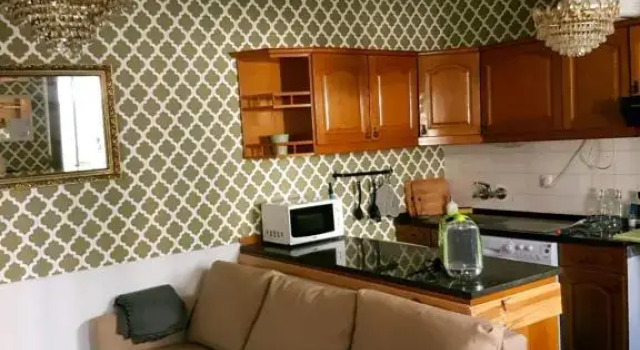 Cozy Sintra Townhouse, Забронировать Отель Синтра Sintra-Cascais Natural Park, рядом с Церковь Сан-Мартиньйо