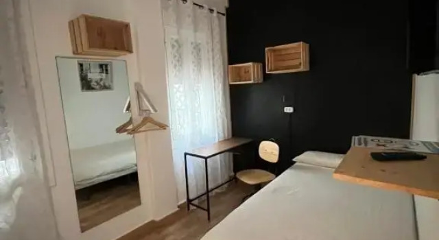 Одноместный номер Standard AZ The Bridge Hostel - Coliving