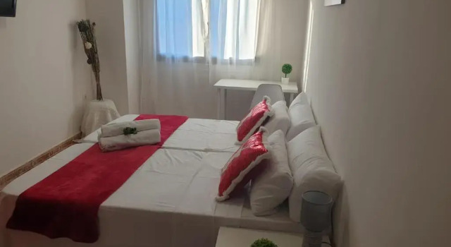 Трёхместный номер Standard Hotel M5 Valencia Aeropuerto