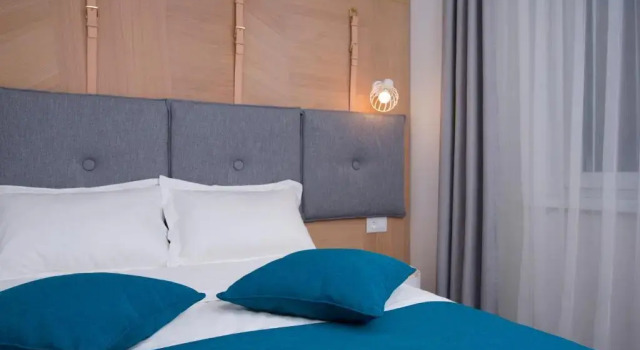 Двухместный номер Economy City Nest Modern & Cozy Suites