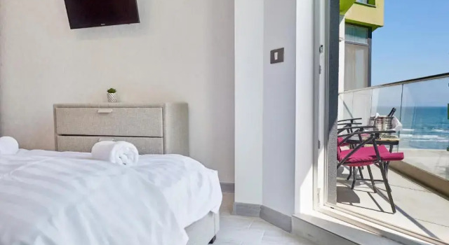 Aquamarin 2BD apt Spa n Pools Beach resort, Varaa Lomakeskus Hotellit Mamaia-Sat pysäköinnillä, Pysäköinti