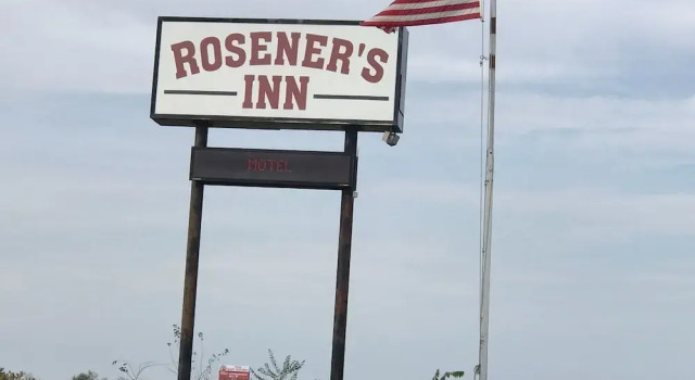 Rosener's Inn and banquet center, Prenota Hotel Park Hills Ozark