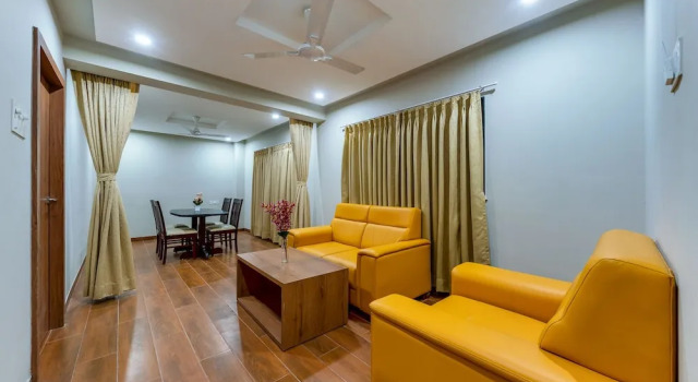 VOV Hotels Vijayapura Part Of Shubhashree Group, Забронировать Отель Отели штата Карнатаки с парковкой, Парковка
