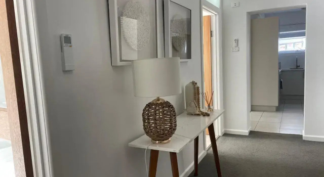 The Wheelhouse - 2BR Waterfront Apt in town, Забронировать Отель Отели Gippsland 4 звезды, 4*