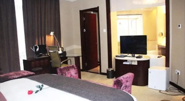 Shi Wai Taoyuan Resort, Prenota Resort Hotel resort a Jiangshan, Resort