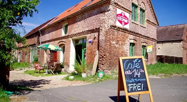 Stützpunkt Trebitz - Gästezimmer am Europaradweg R1, Rezervați Hotel Brueck Brandenburg