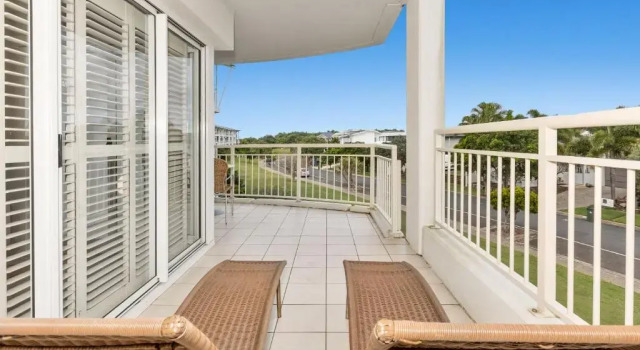 Апартаменты The Pool Resort Kingscliff - Private Apartments by Holiday Management Company