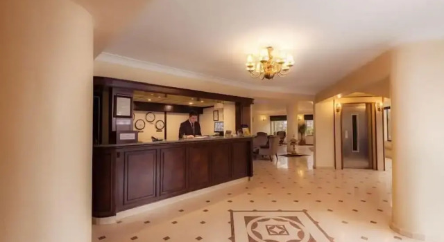 Deniz Otel