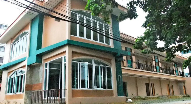Hugna Ubon, Varaa Hotelli Hotellit North-Eastern Thailand pysäköinnillä, Pysäköinti