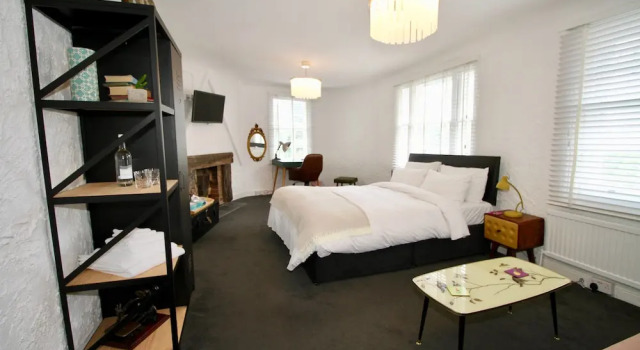 Номер Luxury Chequers Inn