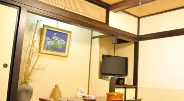Itoya Ryokan (Sadogashima), Забронировать Отель Садо Садо
