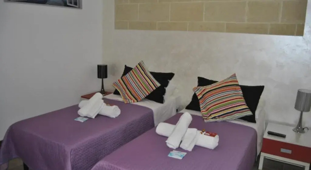 Standard Kahden hengen huone White Suite B&B