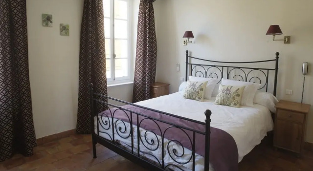 Maison D' Hotes le Coq du Nord, Book Hotel Hotels in Mailhac with Parking, Parking