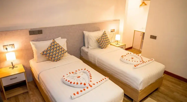 Holiday Crib, Rezerwuj Hotel Hotele w Kaafu Atoll ze śniadaniem, Śniadanie