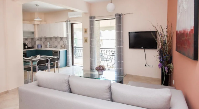 Апартаменты Comfort Great Apartment in Piraeus