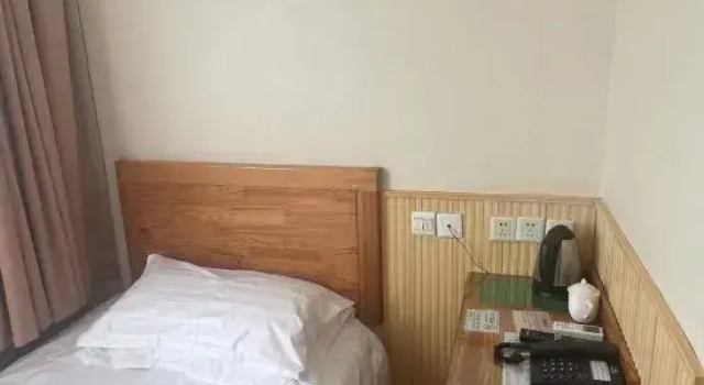 New World Holiday Hotel Huidong Shanghai, Varaa Hotelli Shanghai Shanghai