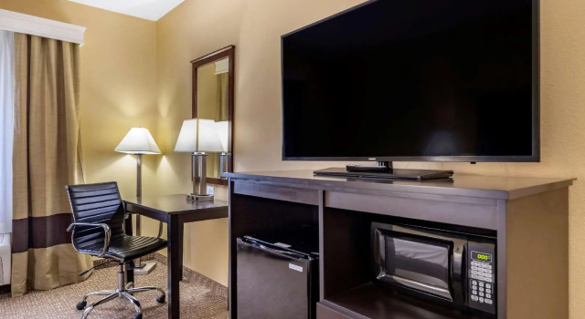 Двухместный номер Standard Comfort Inn & Suites Austin North Loop