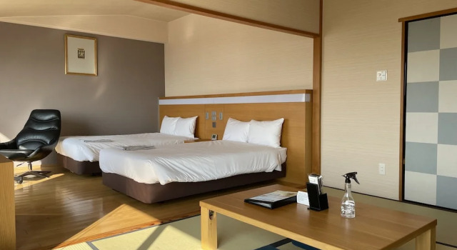 Номер Deluxe Clayton Bay Hotel