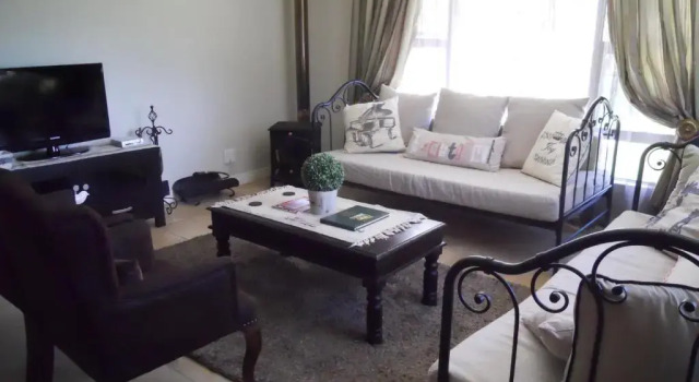 Апартаменты Bella Vista Self Catering